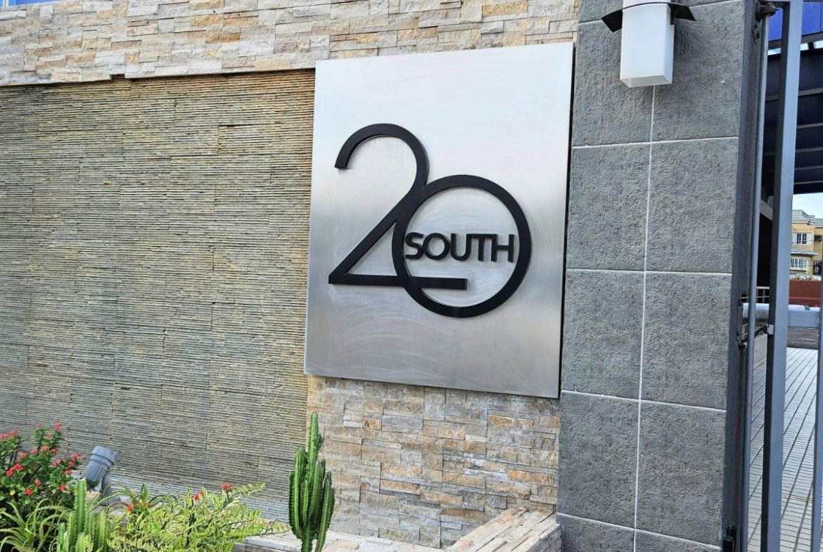 First image of 802-20 South Avenue in Kingston 10, St. Andrew, Jamaica - property is For Sale