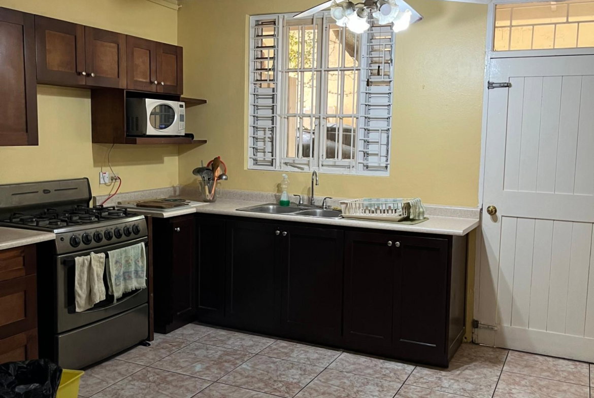 Tenth image of 4-71 Shortwood Road Kingston 8 in Kingston 8, St. Andrew, Jamaica - property is For Sale