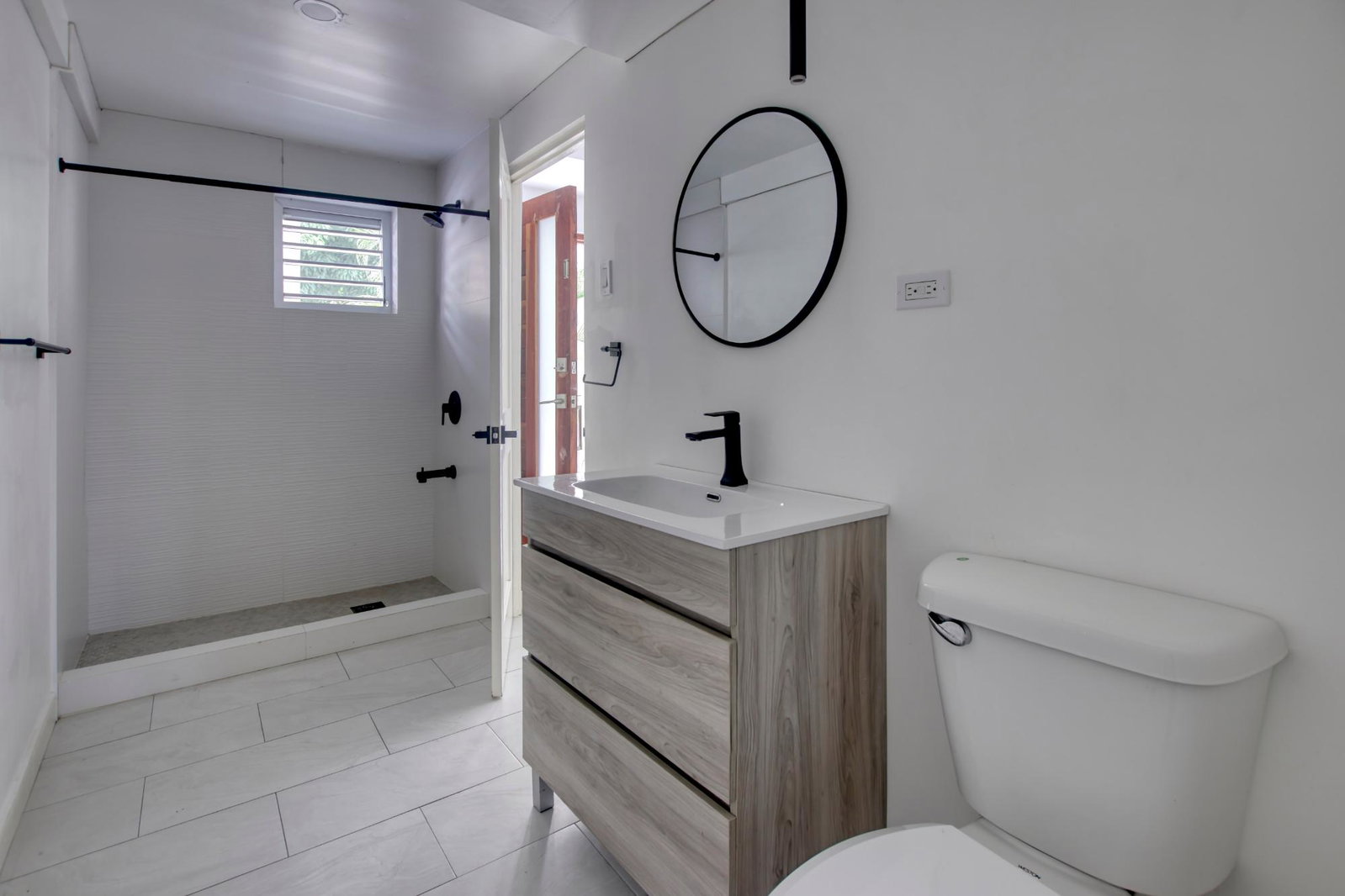 Seventeenth image of 22 Waterloo Avenue in Kingston 10, St. Andrew, Jamaica - property is For Sale