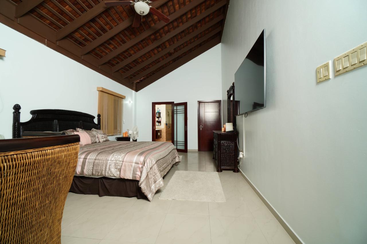 Stunning-3-Level-Penthouse-for-Sale-in-Ocho-Rios-Crystal-Cove-Villa Eighteenth image of A9-121 Main Street, Ocho Rios in Ocho Rios, St. Ann, Jamaica - property is For Sale
