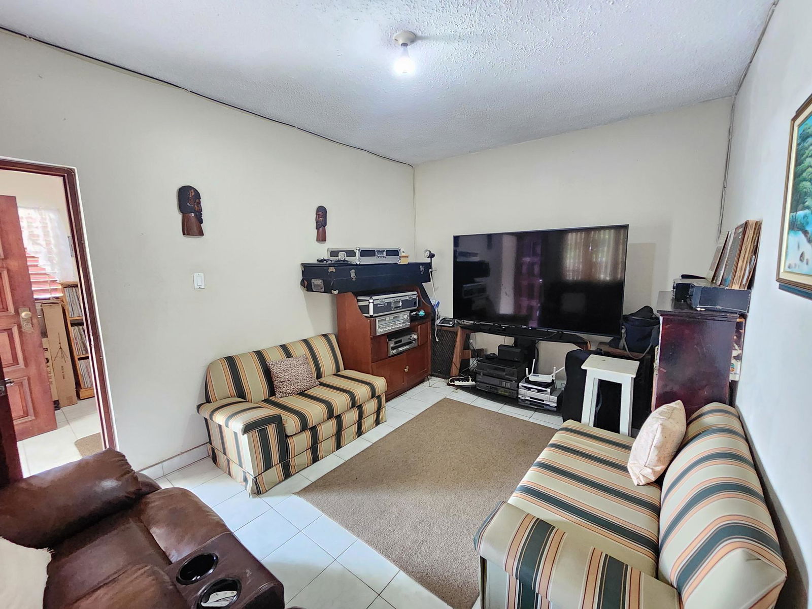 Sixth image of 23 Westmead Road, Belgrade h in Kingston 19, St. Andrew, Jamaica - property is For Sale
