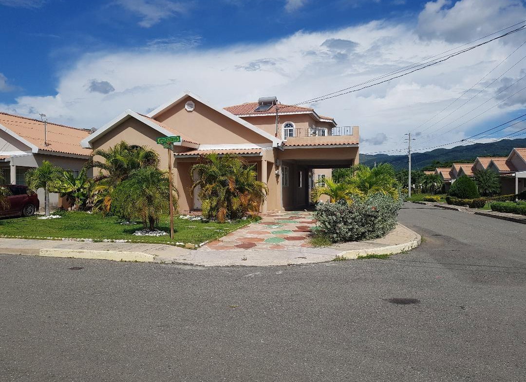 First image of B105 Gary Player Circle in Caymanas Estates, St. Catherine, Jamaica - property is For Sale