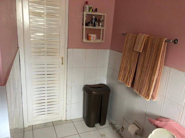 Thirteenth image of 27 Elmwood Terrace in Kingston 19, St. Andrew, Jamaica - property is For Sale