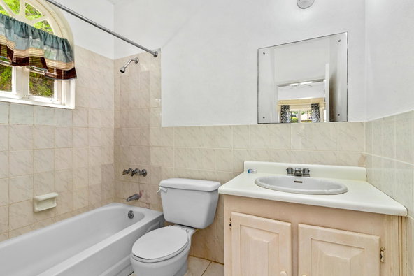 Seventeenth image of Block H6- Columbus Hgt Sky Castle in Ocho Rios, St. Ann, Jamaica - property is For Sale