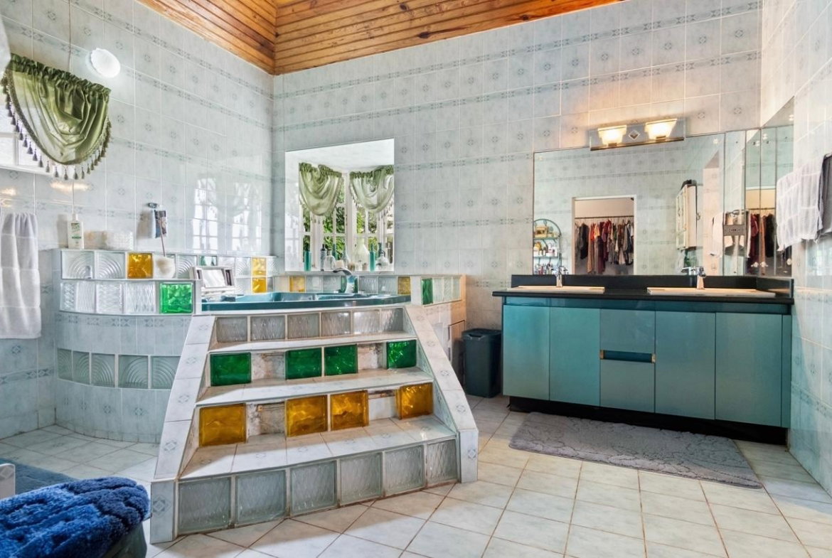 Eleventh image of 2 Rockfield, Old Stony Hill in STONY HILL, St. Andrew, Jamaica - property is For Sale