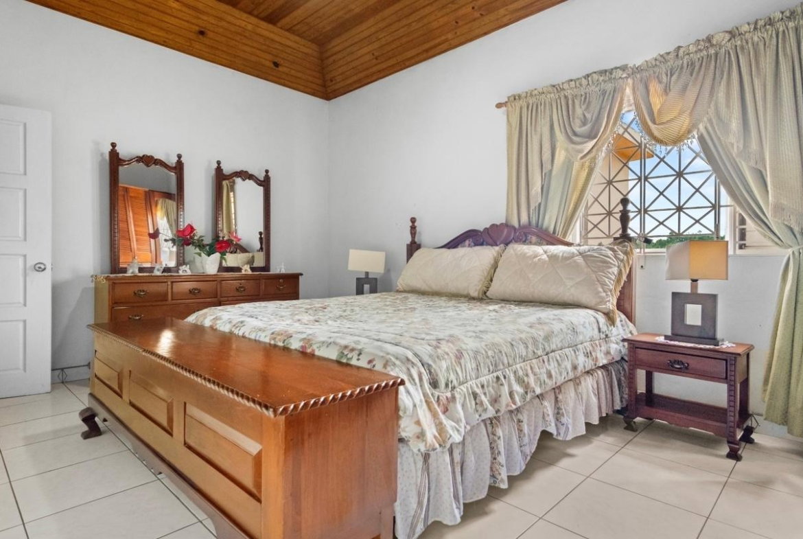 Tenth image of 2 Rockfield, Old Stony Hill in STONY HILL, St. Andrew, Jamaica - property is For Sale