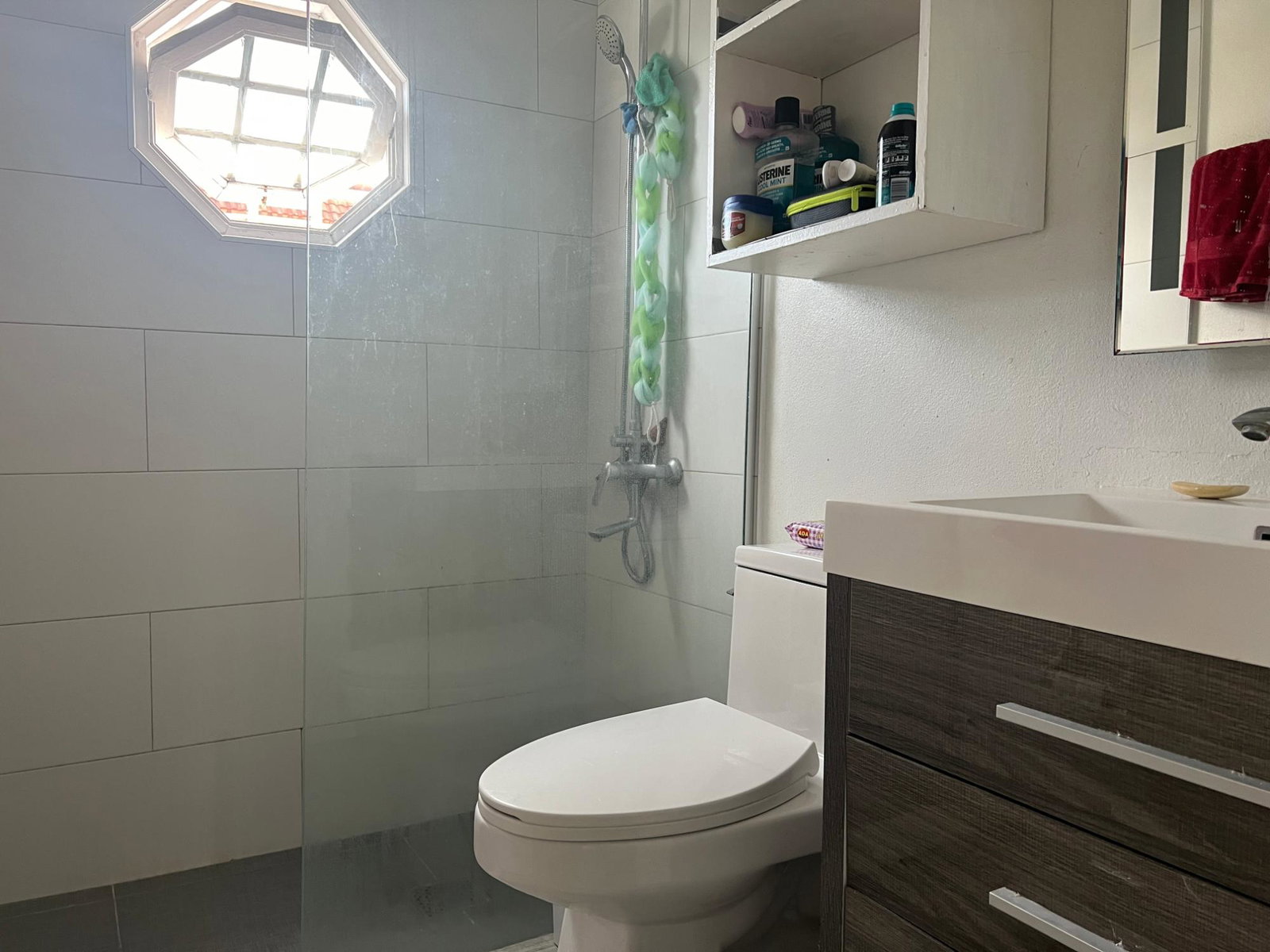 Fourth image of 405-114 Constant Spring Road in CONSTANT SPRING, St. Andrew, Jamaica - property is For Sale