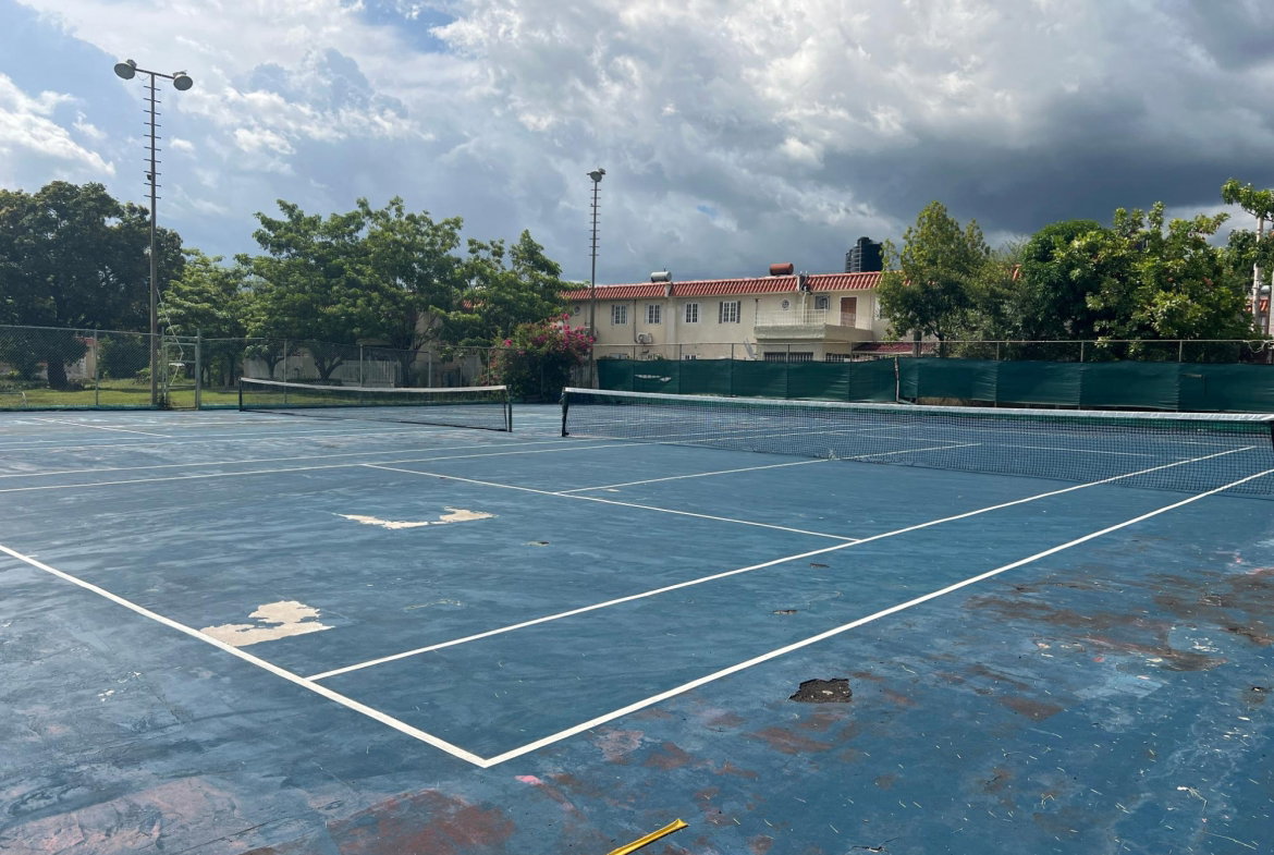 Sixth image of 405-114 Constant Spring Road in CONSTANT SPRING, St. Andrew, Jamaica - property is For Sale