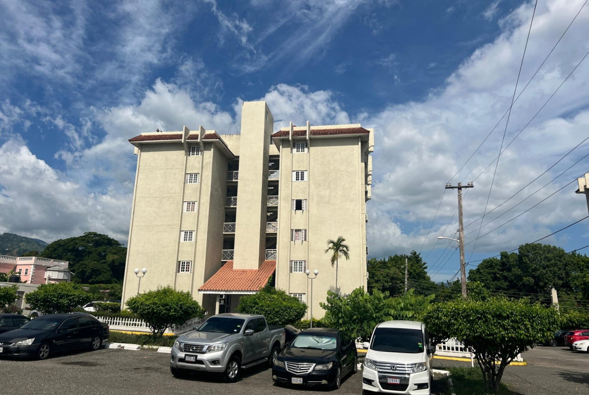 Seventh image of 405-114 Constant Spring Road in CONSTANT SPRING, St. Andrew, Jamaica - property is For Sale