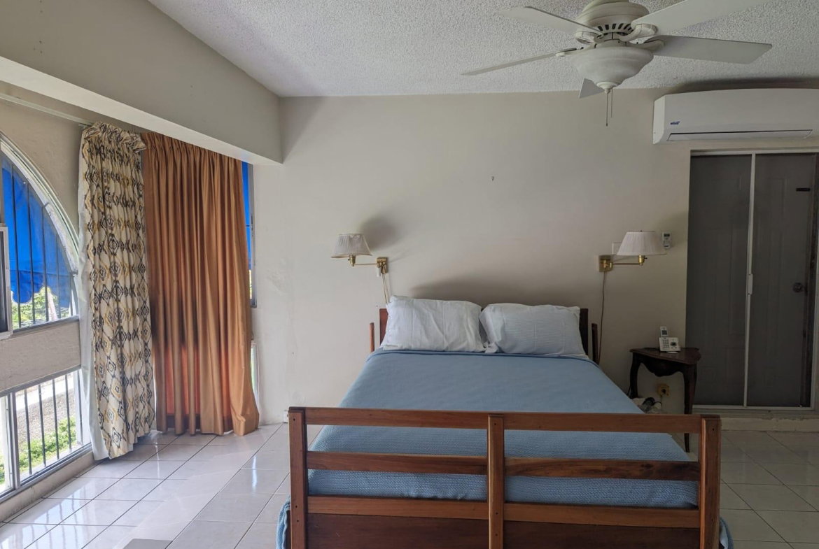 Seventeenth image of 17 Kingsway in Kingston 10, St. Andrew, Jamaica - property is For Sale