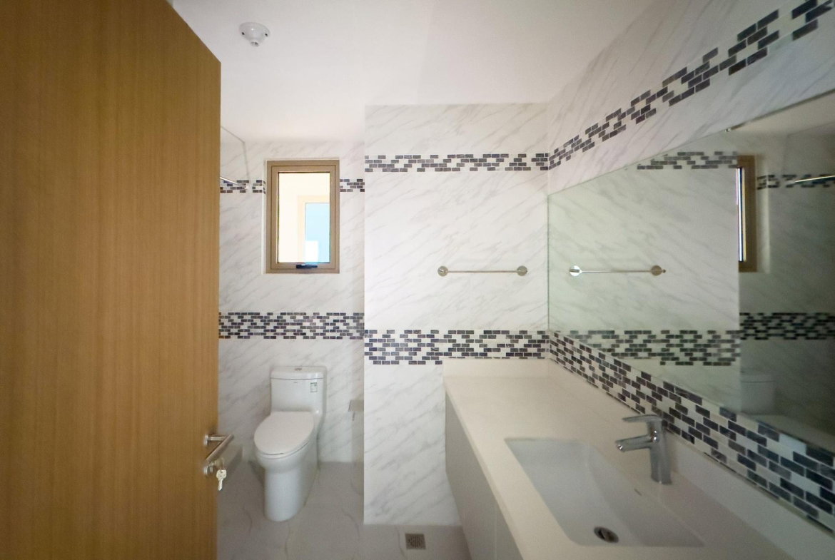 Tenth image of A5-2-50 1/4 Deanery Road, Kingston in Kingston 3, St. Andrew, Jamaica - property is For Sale