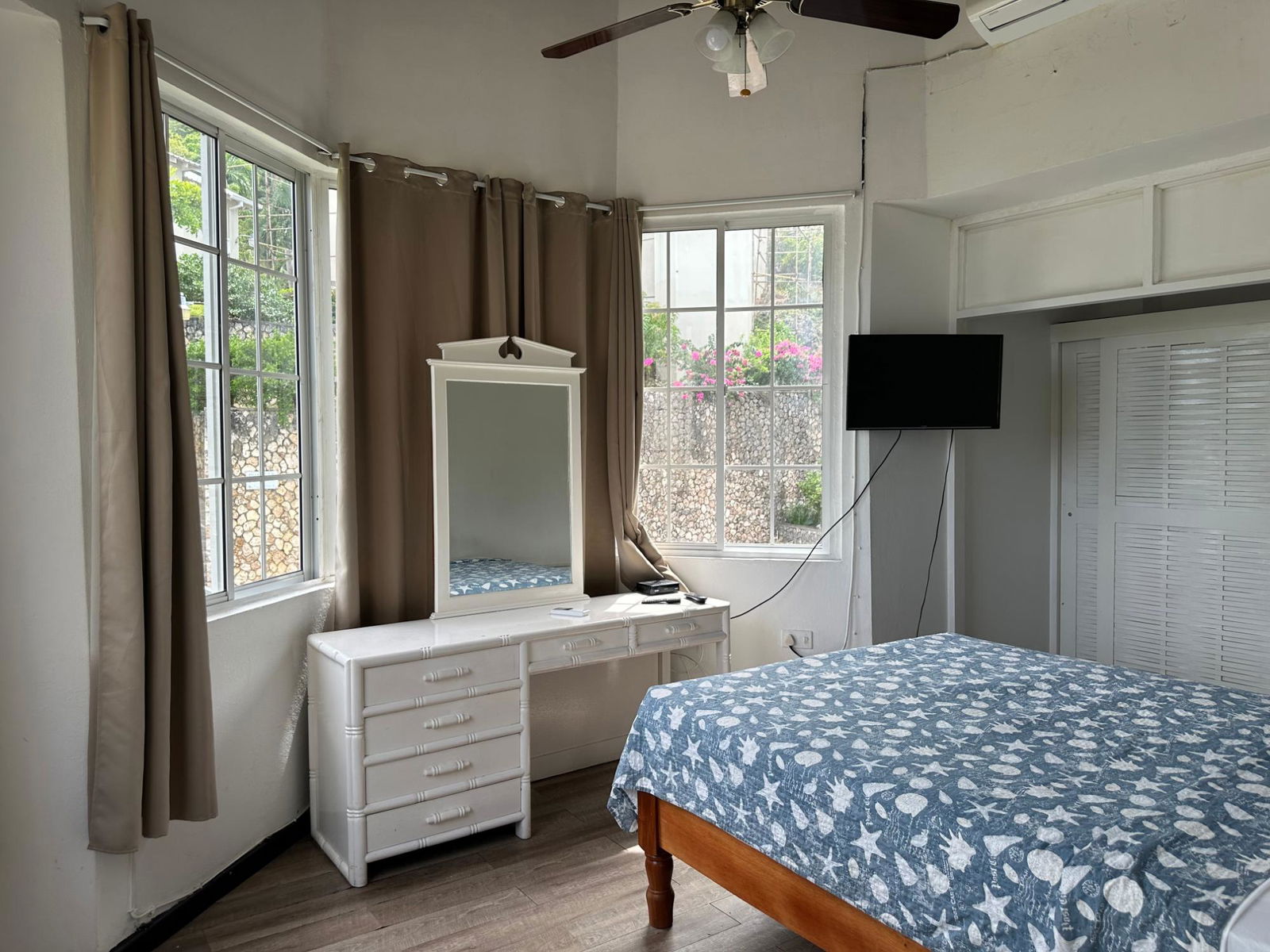 Stunning-Standalone-Apartment-for-Sale-in-Columbus-Heights-Jamaica Seventh image of Apt 26f-phase 4 Columbus Heights in Ocho Rios, St. Ann, Jamaica - property is For Sale