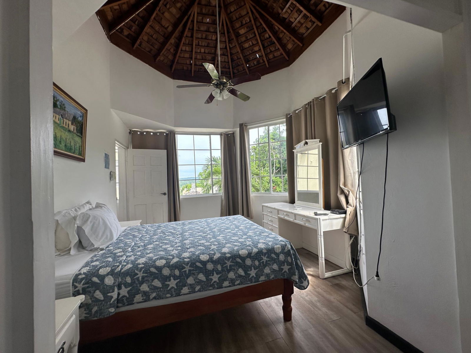 Stunning-Standalone-Apartment-for-Sale-in-Columbus-Heights-Jamaica Ninth image of Apt 26f-phase 4 Columbus Heights in Ocho Rios, St. Ann, Jamaica - property is For Sale