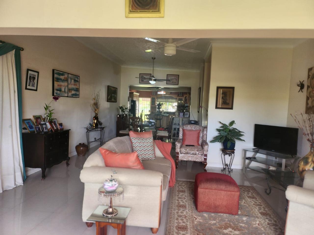Thirteenth image of 3 Sandhurst Crescent in Kingston 6, St. Andrew, Jamaica - property is For Sale