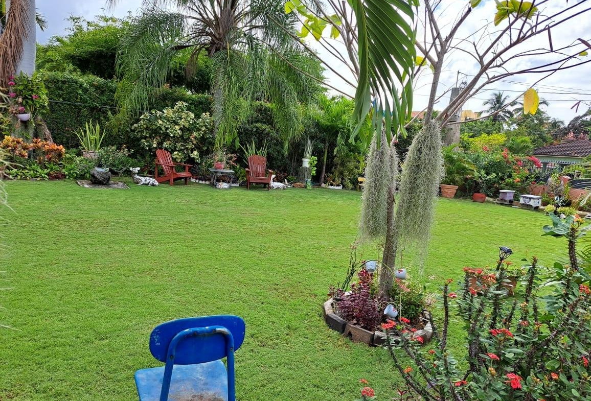 Tenth image of 3 Sandhurst Crescent in Kingston 6, St. Andrew, Jamaica - property is For Sale