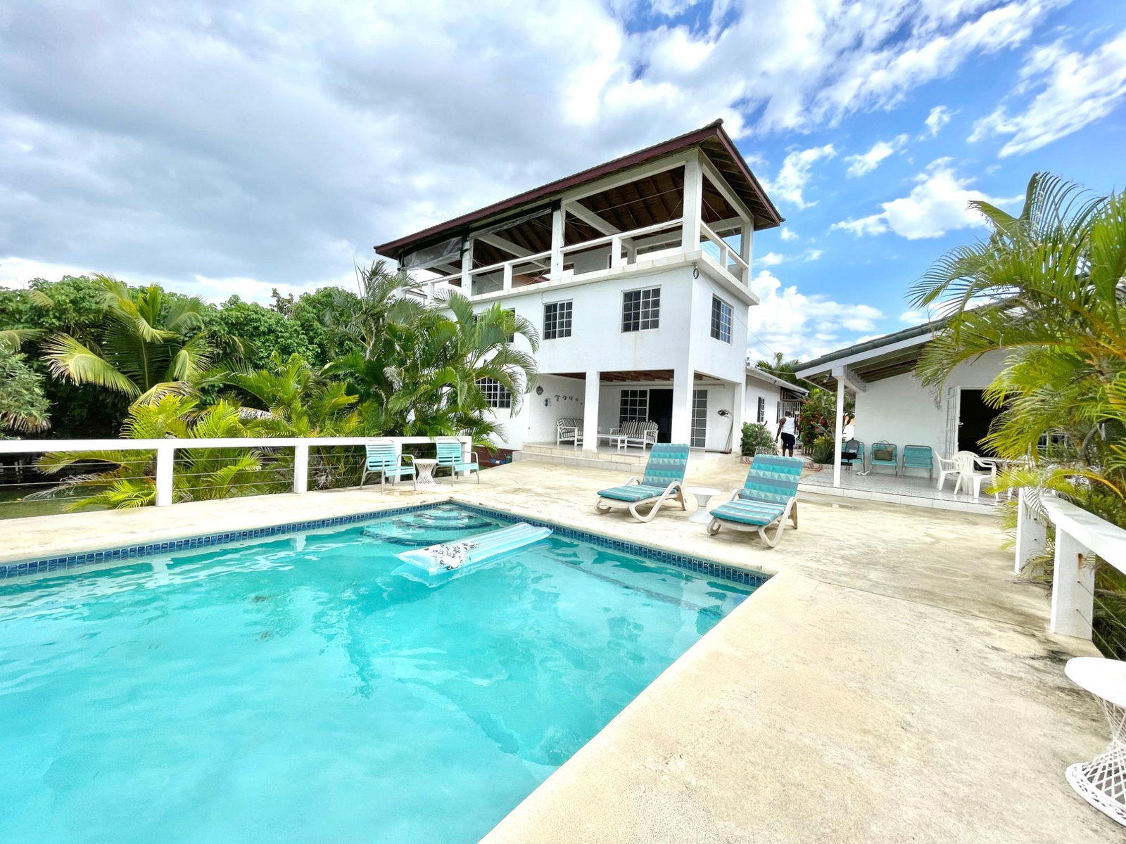 Stunning-Waterfront-Property-for-Sale-in-Discovery-Bay-Jamaica Fifteenth image of Dairy Road, Discover Bay in Discovery Bay, St. Ann, Jamaica - property is For Sale