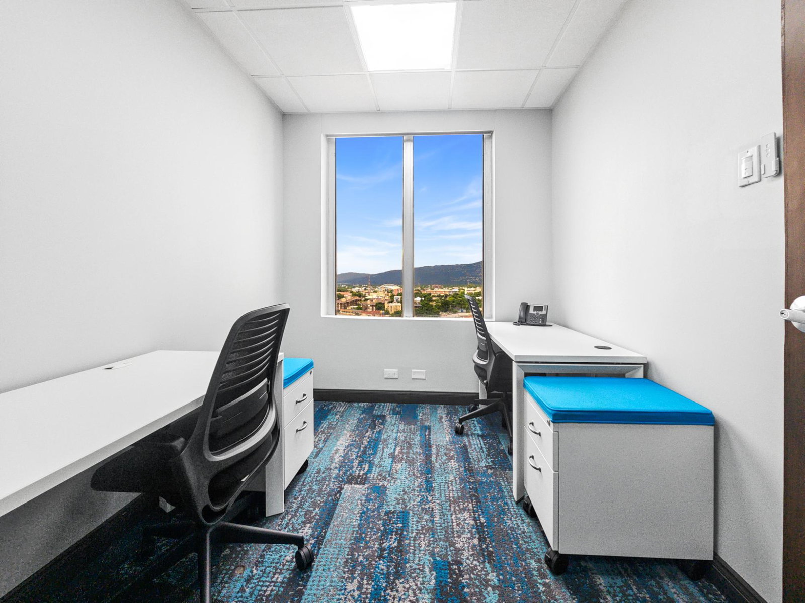 Eighth image of 1004-60 Knutsford Boulevard in Kingston 5, St. Andrew, Jamaica - property is For Rent