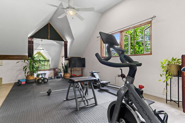 Fifteenth image of 7 South Oakridge in Kingston 8, St. Andrew, Jamaica - property is For Sale