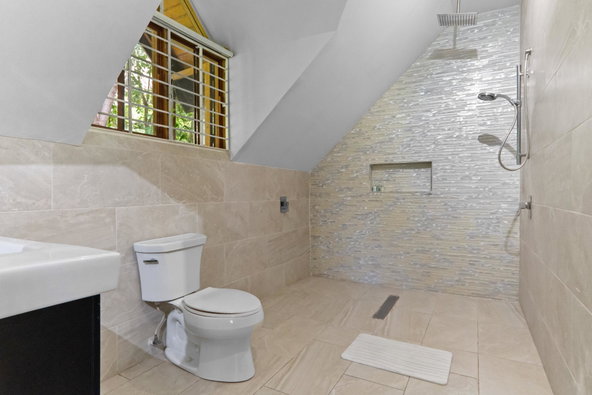 Sixteenth image of 7 South Oakridge in Kingston 8, St. Andrew, Jamaica - property is For Sale