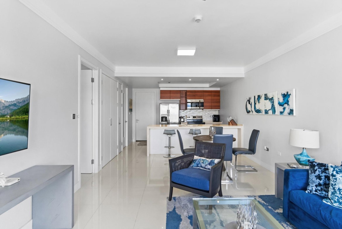 Second image of 702-20 South Avenue in Kingston 10, St. Andrew, Jamaica - property is For Sale