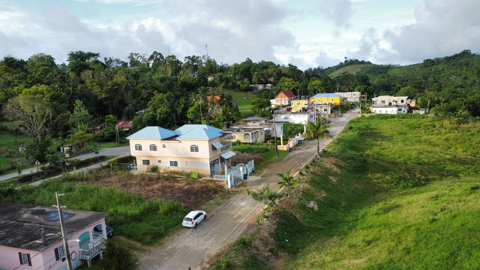 Twelfth image of 33- Roaring River Boulevard in Davis Town, St. Ann, Jamaica - property is For Sale