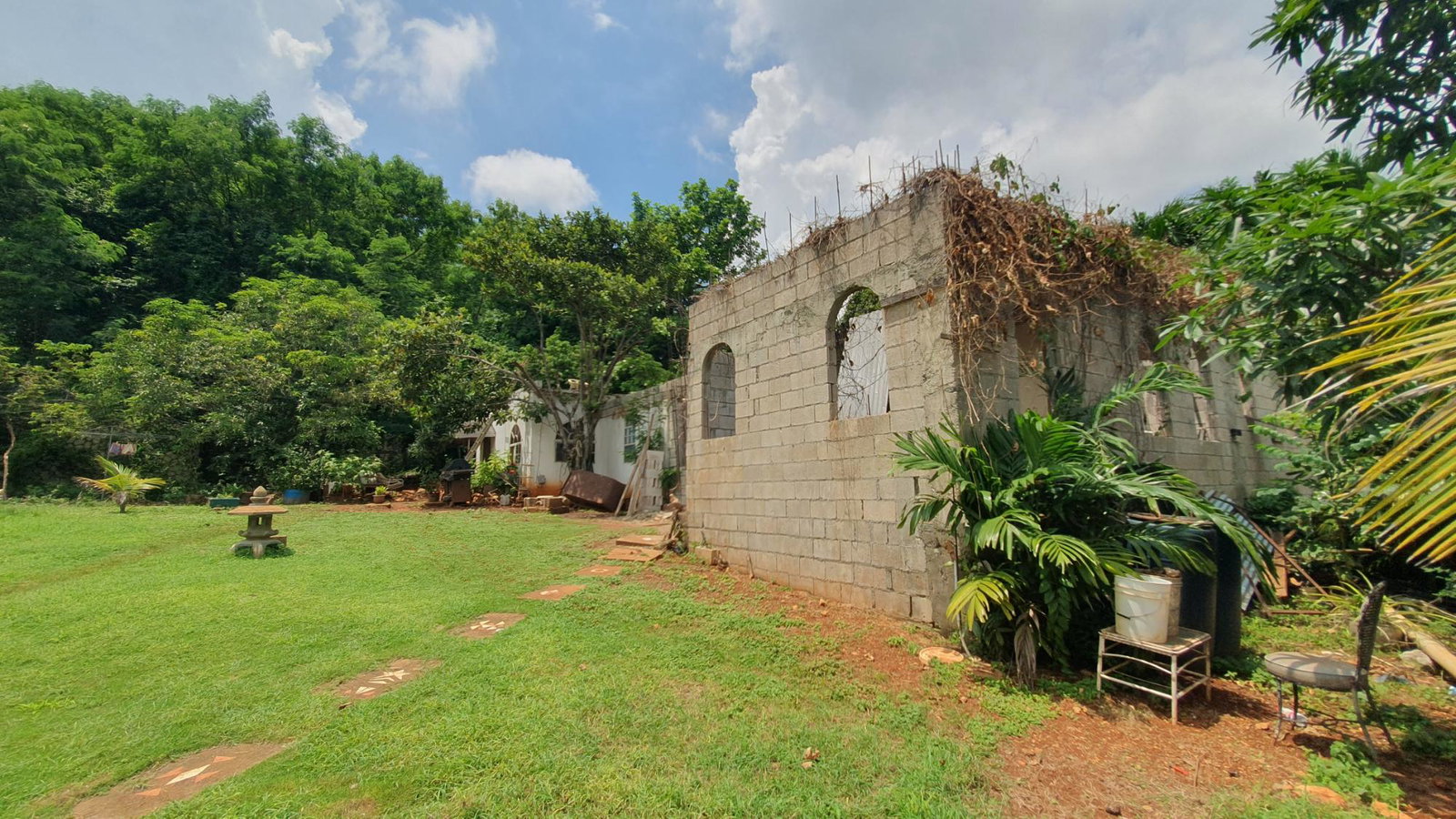 Unfinished-Property-for-Sale-in-Chancery-Hall-Kingston-19-JMD-29.5M Fourth image of 236a Lord Nelson Drive in Kingston 19, St. Andrew, Jamaica - property is For Sale