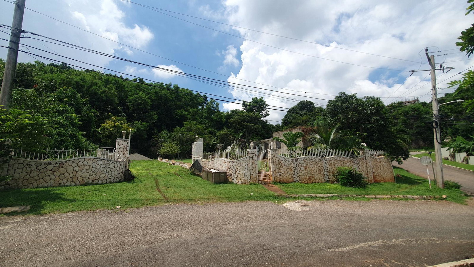 Unfinished-Property-for-Sale-in-Chancery-Hall-Kingston-19-JMD-29.5M Ninth image of 236a Lord Nelson Drive in Kingston 19, St. Andrew, Jamaica - property is For Sale