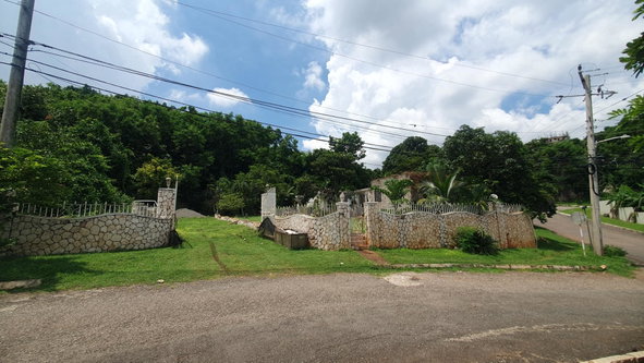 Ninth image of 236a Lord Nelson Drive in Kingston 19, St. Andrew, Jamaica - property is For Sale