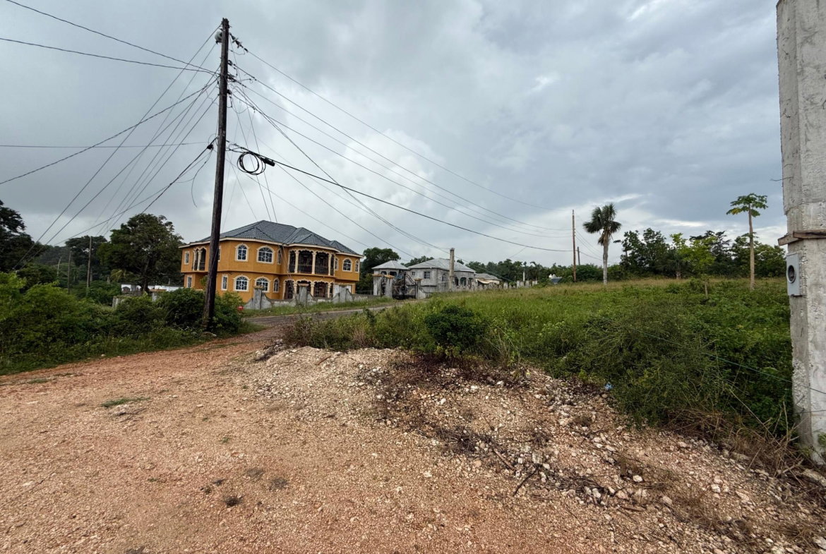 Seventh image of Prospect, Grove Town in Resource, Manchester, Jamaica - property is For Sale