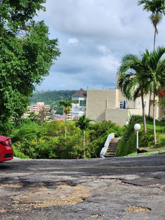 Second image of Columbus Heights, Ocho ri in Ocho Rios, St. Ann, Jamaica - property is For Rent