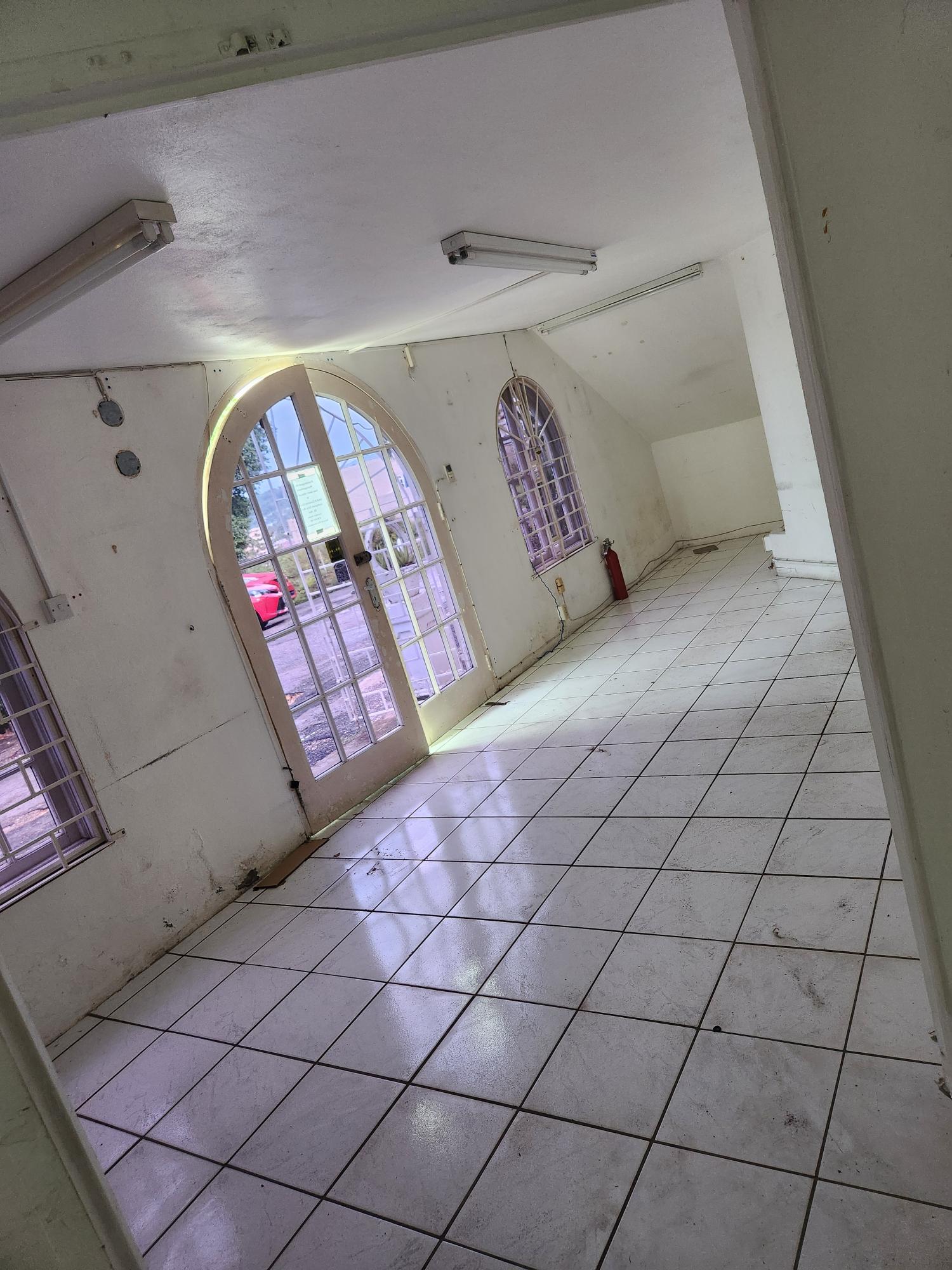 Fifth image of Columbus Heights, Ocho ri in Ocho Rios, St. Ann, Jamaica - property is For Rent