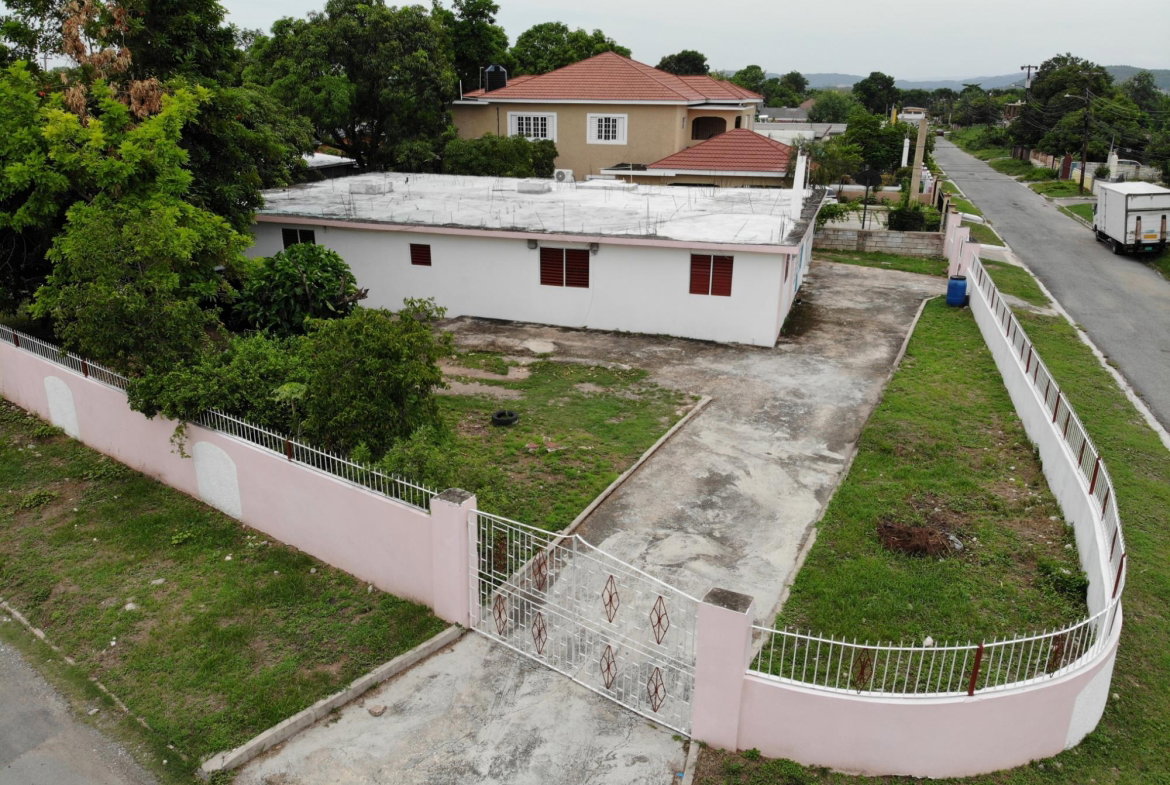 Second image of 9 Warminister Drive in KINGSTON, Kingston, Jamaica - property is For Sale