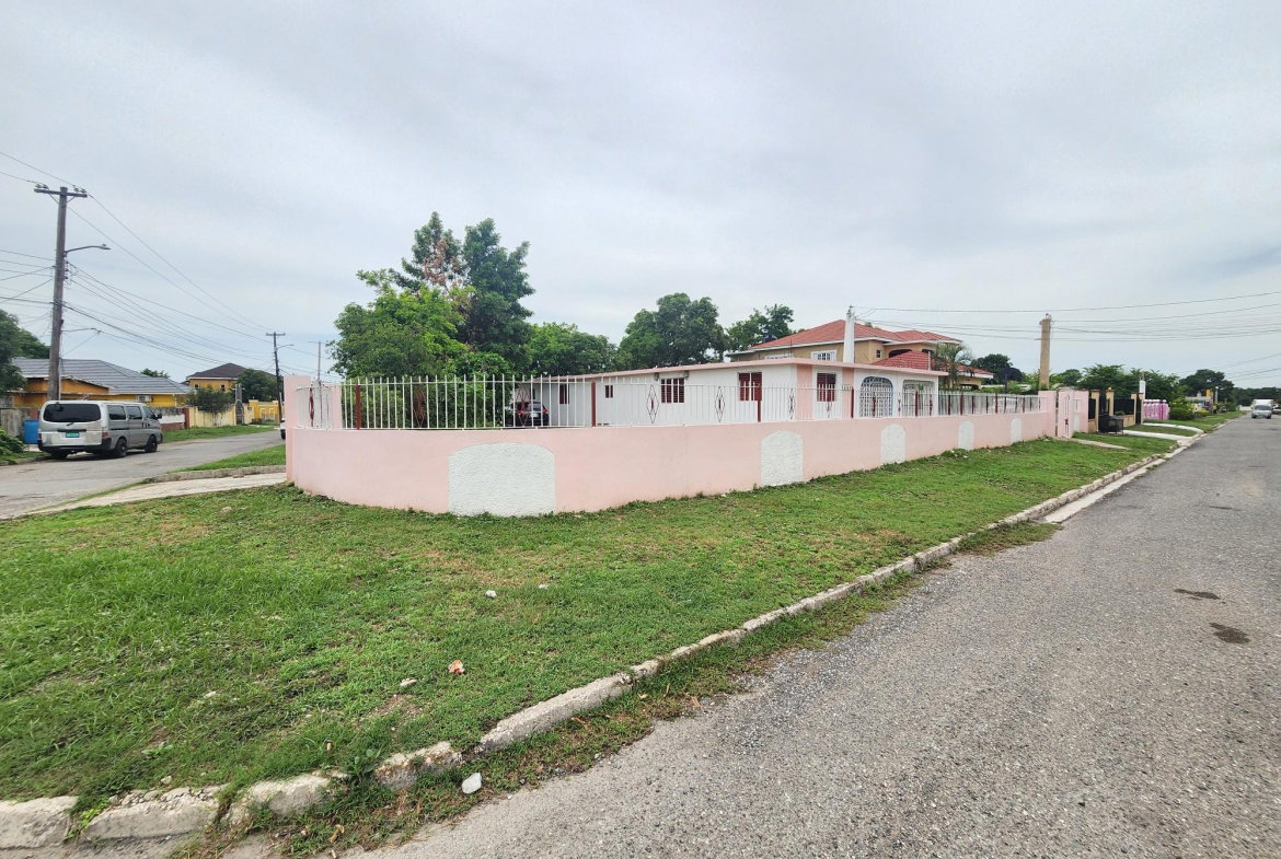 Third image of 9 Warminister Drive in KINGSTON, Kingston, Jamaica - property is For Sale