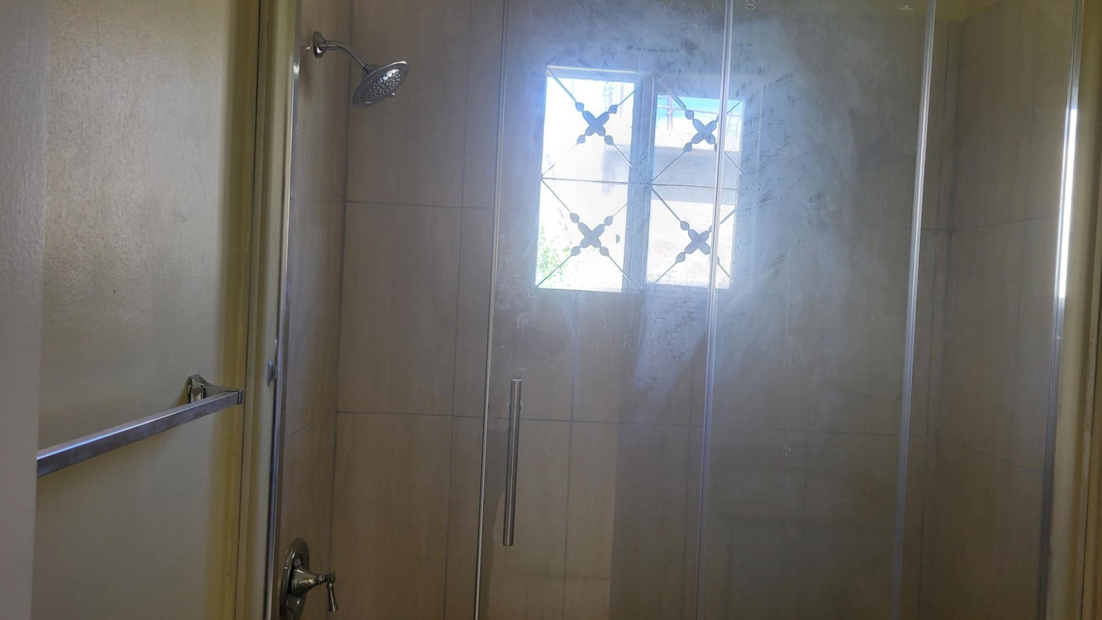 Eleventh image of 853 New Harbour Village, ph 3 in Old Harbour, St. Catherine, Jamaica - property is For Rent