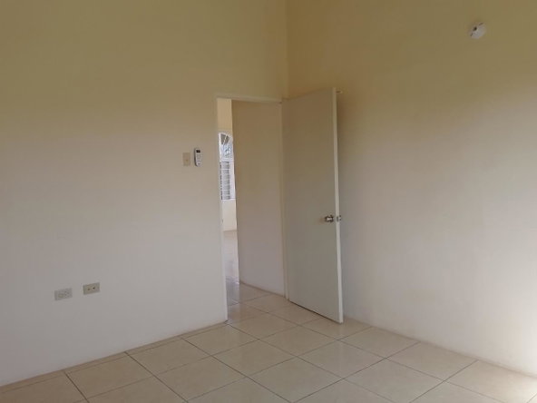Seventeenth image of Lagoon Avenue in Greater Portmore, St. Catherine, Jamaica - property is For Rent
