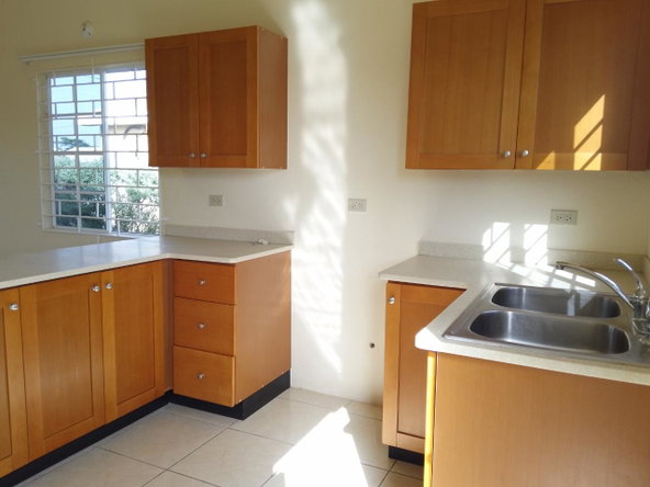 Seventh image of Lagoon Avenue in Greater Portmore, St. Catherine, Jamaica - property is For Rent