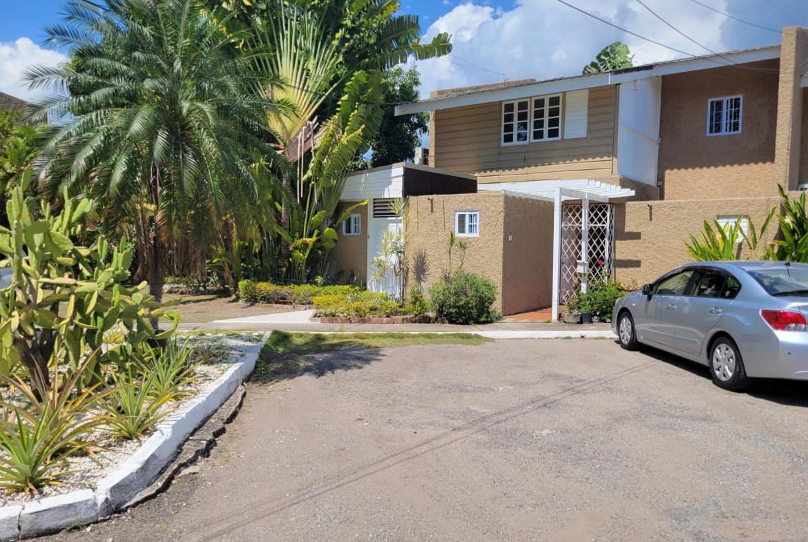 Second image of 19 Ottawa Avenue in Kingston 6, St. Andrew, Jamaica - property is For Rent