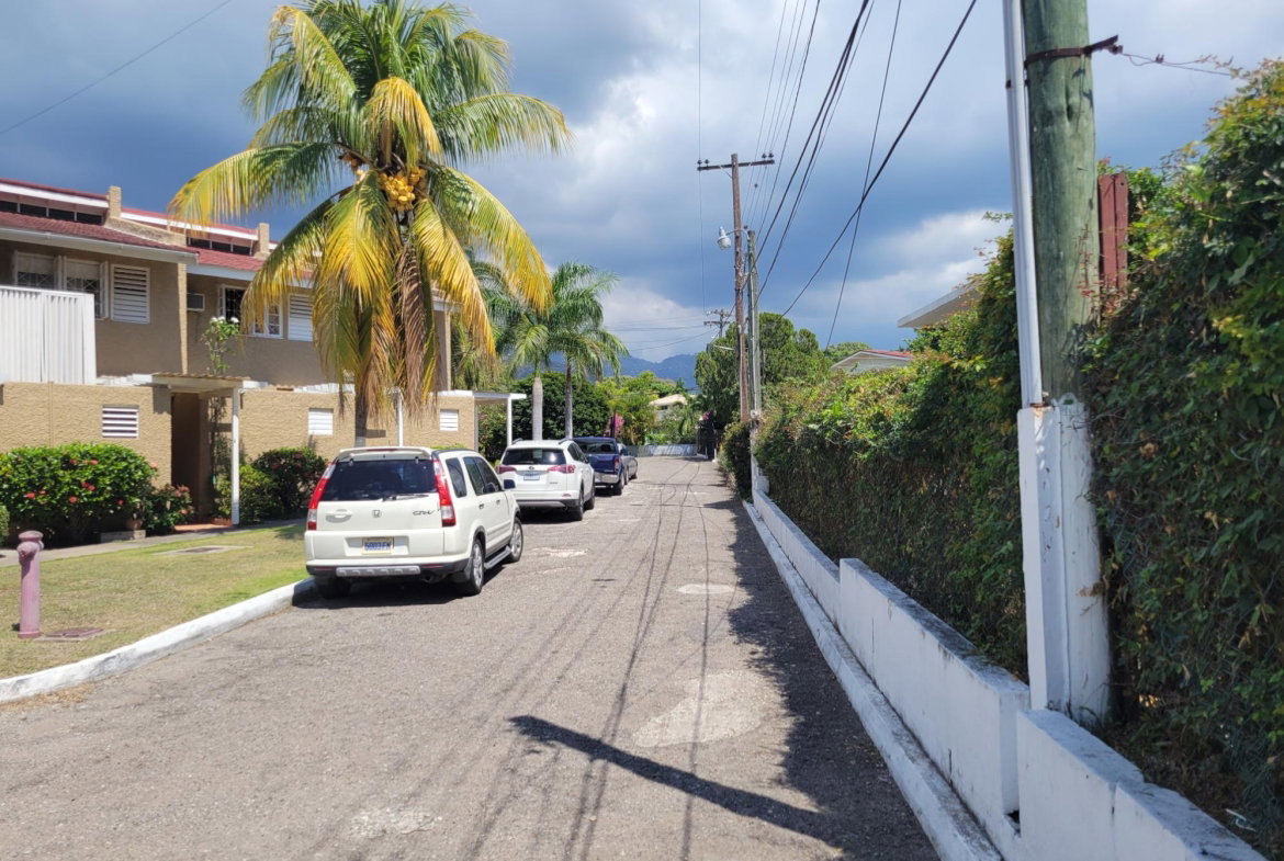 Third image of 19 Ottawa Avenue in Kingston 6, St. Andrew, Jamaica - property is For Rent