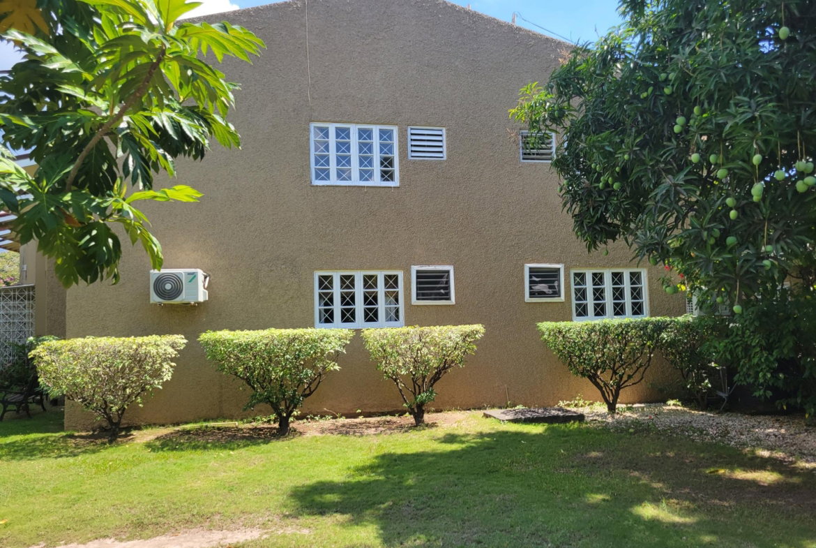 Fourth image of 19 Ottawa Avenue in Kingston 6, St. Andrew, Jamaica - property is For Rent