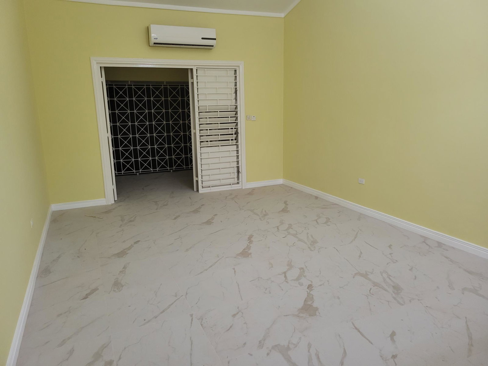 3-Bedroom-Apartment-for-Rent-in-St.-Andrew-19-Ottawa-Avenue Tenth image of 19 Ottawa Avenue in Kingston 6, St. Andrew, Jamaica - property is For Rent