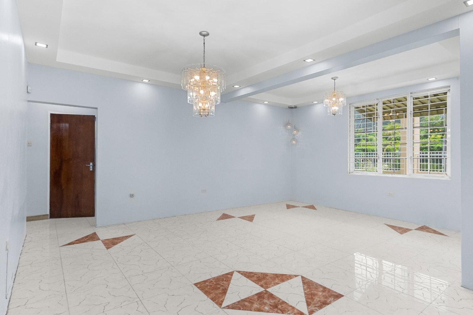 Third image of 11 Welwyn Avenue in Kingston 6, St. Andrew, Jamaica - property is For Rent