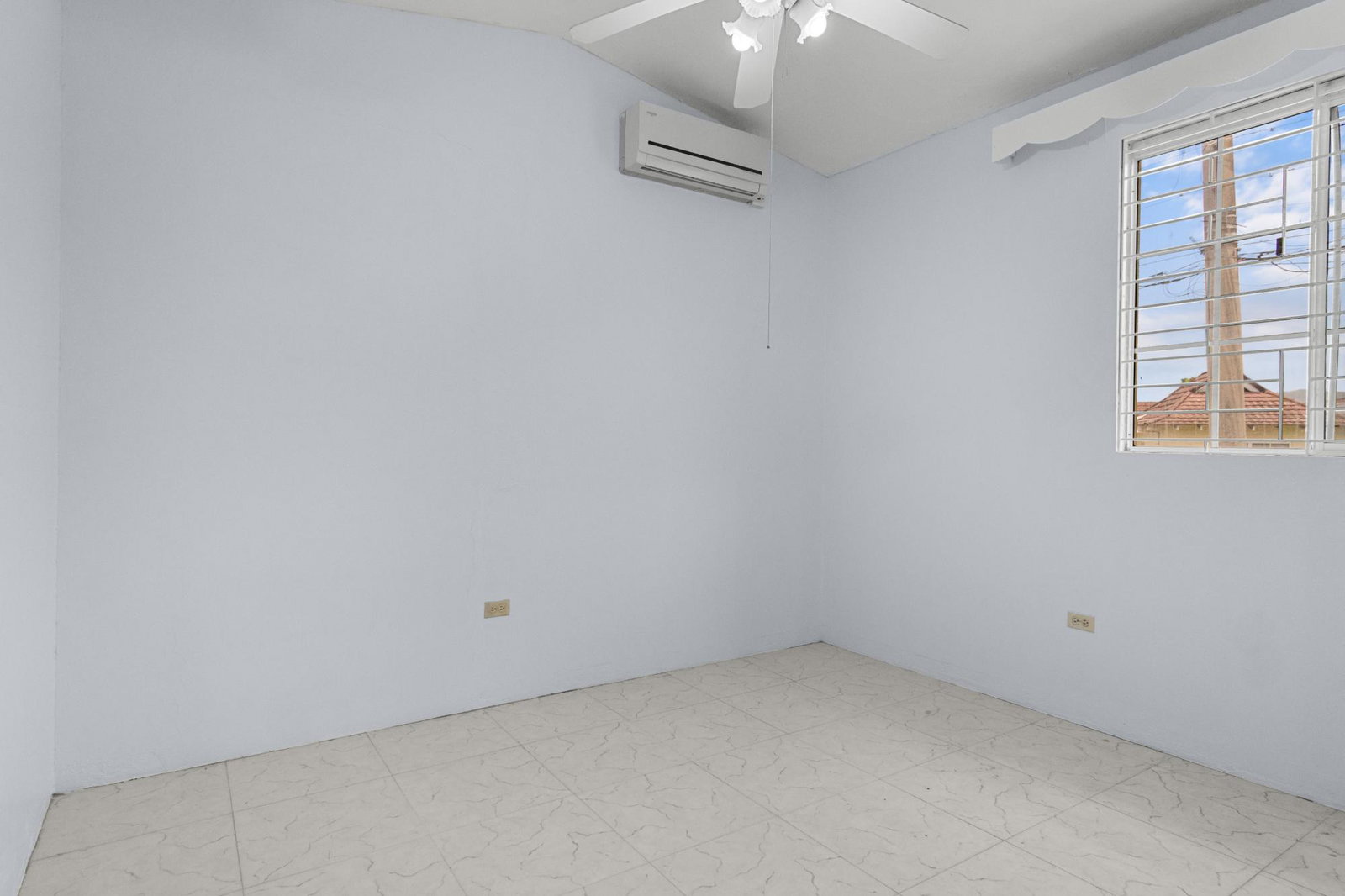 Fifth image of 11 Welwyn Avenue in Kingston 6, St. Andrew, Jamaica - property is For Rent