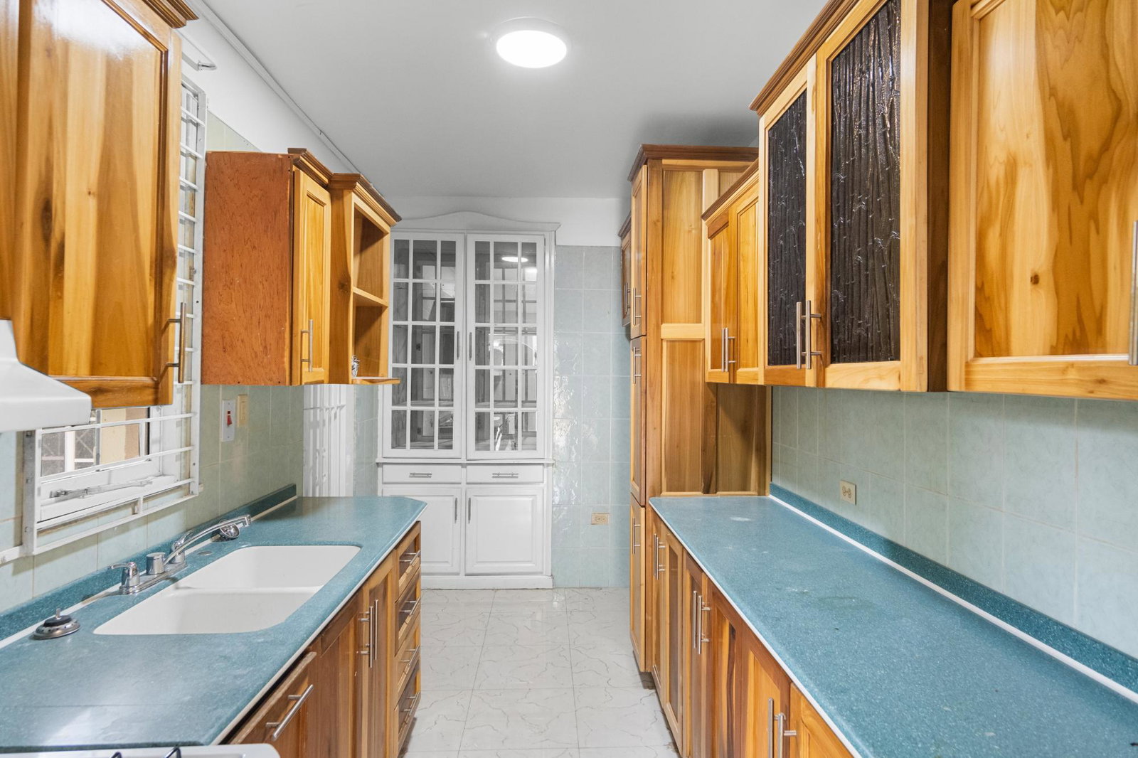 Seventh image of 11 Welwyn Avenue in Kingston 6, St. Andrew, Jamaica - property is For Rent