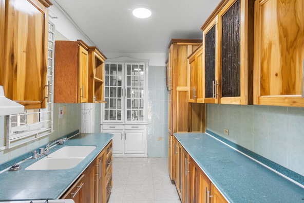 Seventh image of 11 Welwyn Avenue in Kingston 6, St. Andrew, Jamaica - property is For Rent