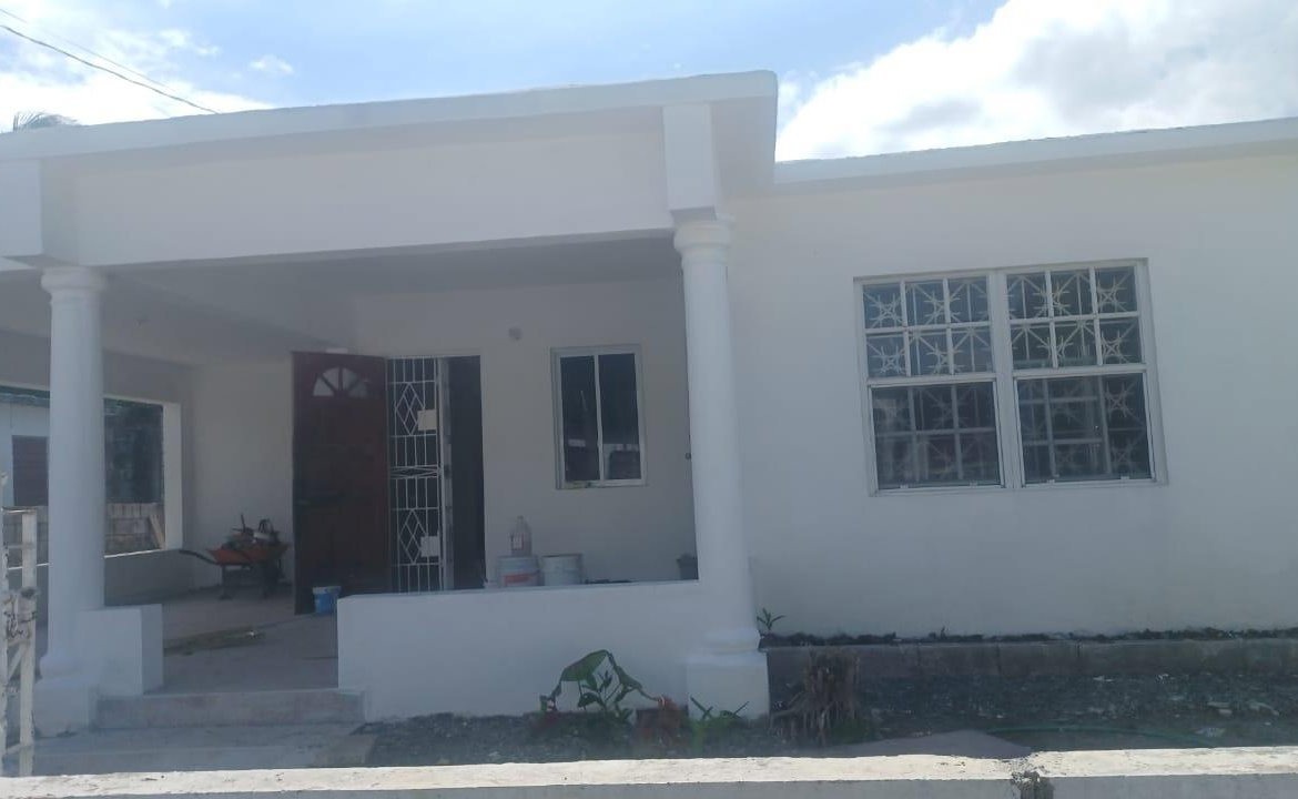 Second image of 33 Claudette Drive, Sydenham in SYDENHAM GARDENS, St. Catherine, Jamaica - property is For Rent
