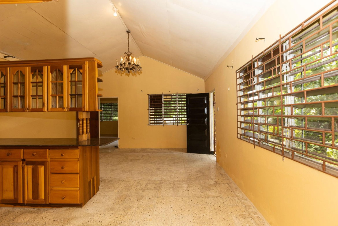 Tenth image of 4 Carmel Close in Kingston 8, St. Andrew, Jamaica - property is For Rent