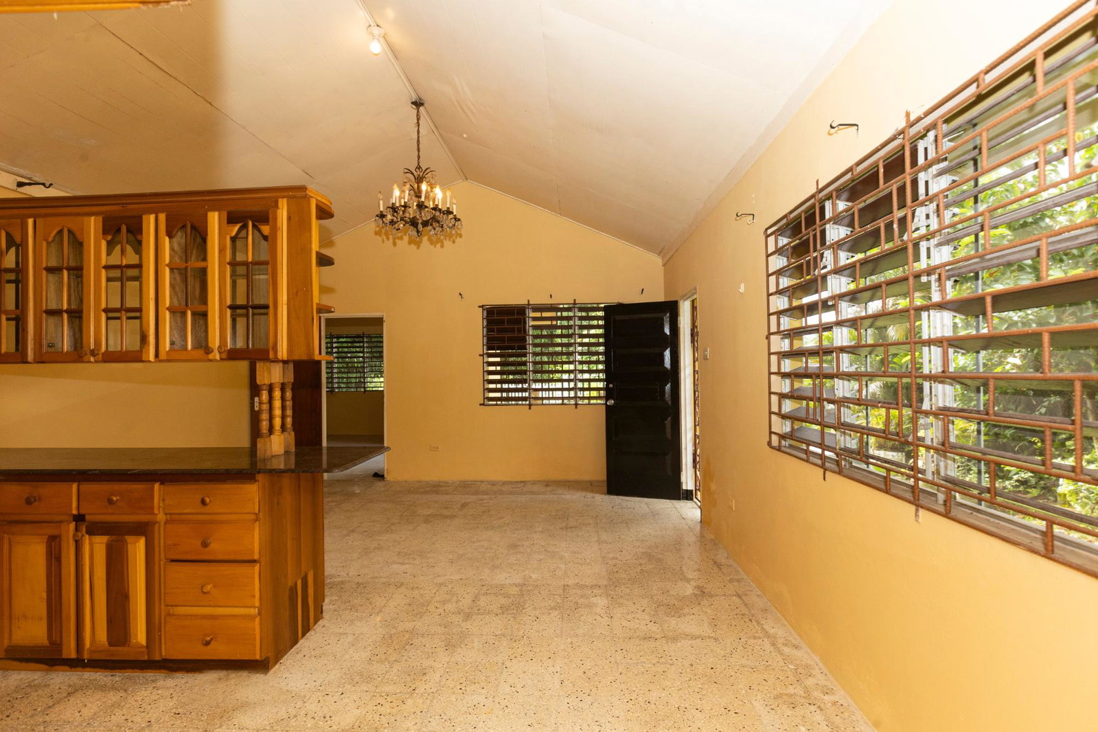 Tenth image of 4 Carmel Close in Kingston 8, St. Andrew, Jamaica - property is For Rent