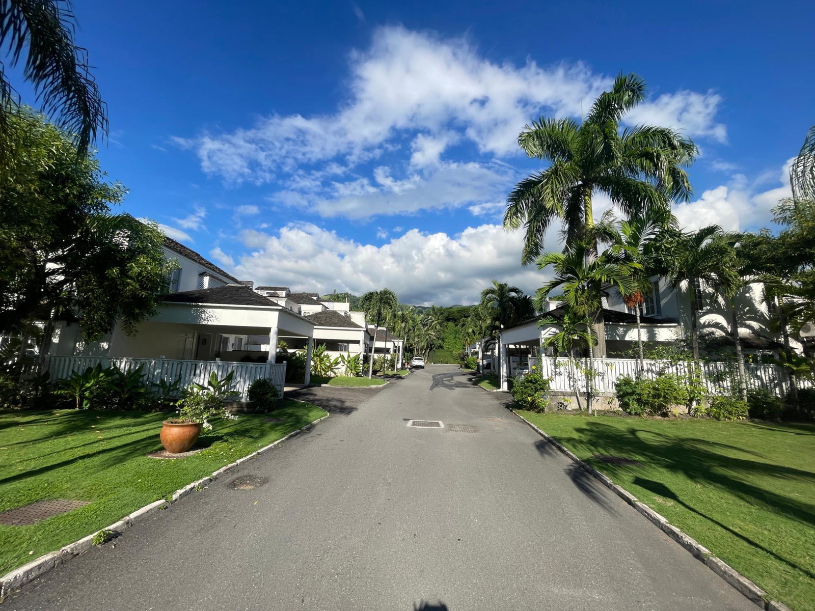 Fourth image of 18-1a Norbrook Road in Norbrook, St. Andrew, Jamaica - property is For Rent
