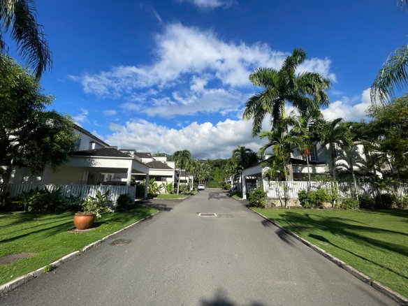 First image of 18-1a Norbrook Road in Norbrook, St. Andrew, Jamaica - property is For Rent