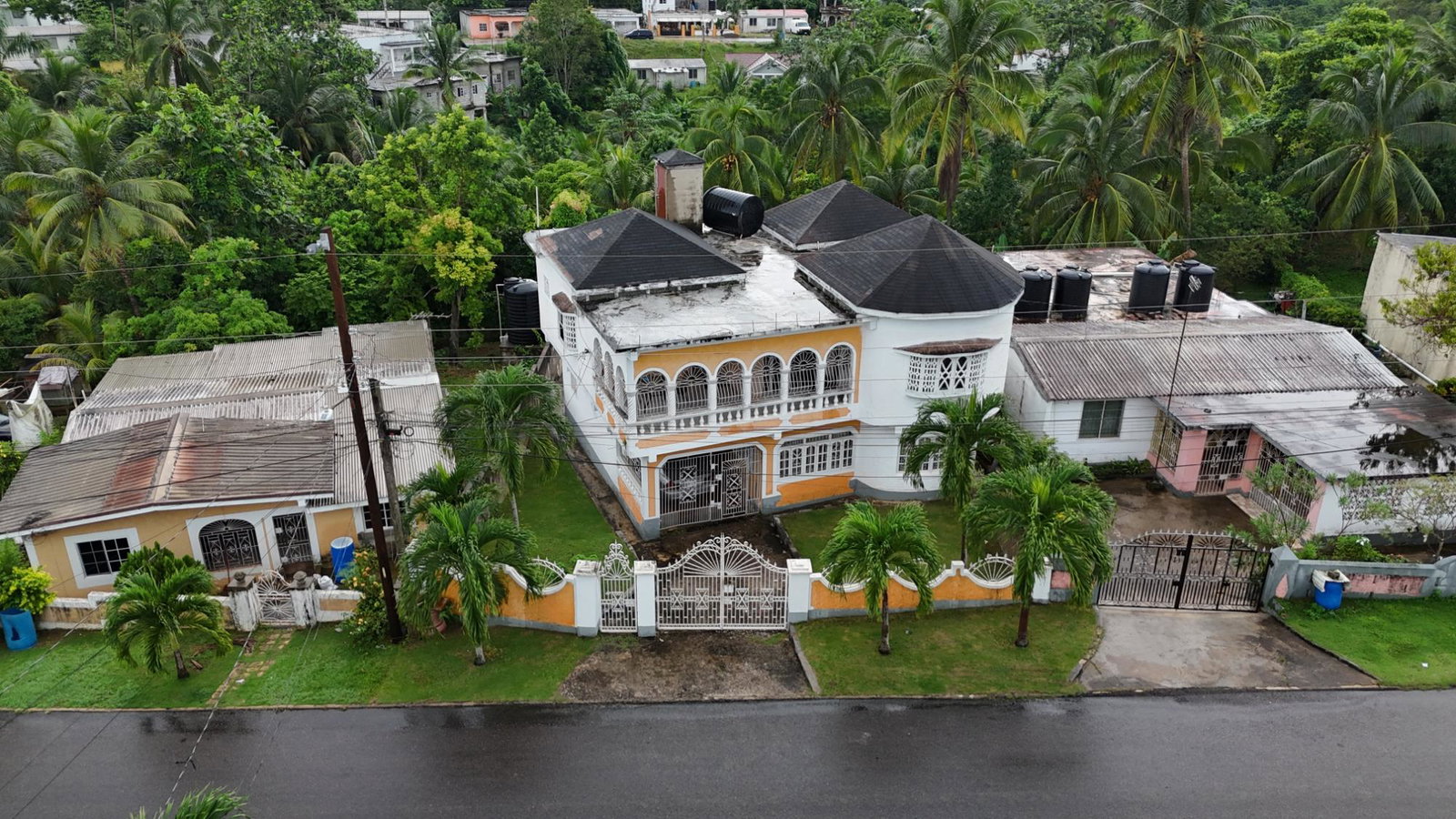 Third image of 102 Whitehouse Boulevard in Linstead, St. Catherine, Jamaica - property is For Sale